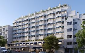 Holiday Inn Express & Suites Lisbon - Principe Real By Ihg